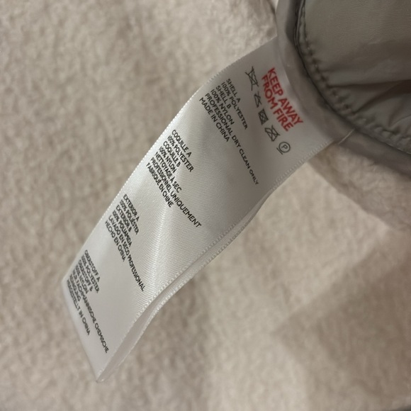 Urban Outfitters BDG Cream and Gray Sherpa Jacket - XS - cropped - Picture 5 of 7
